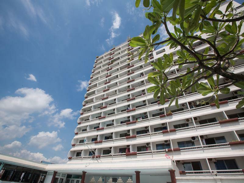 Ratchaprarop Apartment Bangkok Buitenkant foto